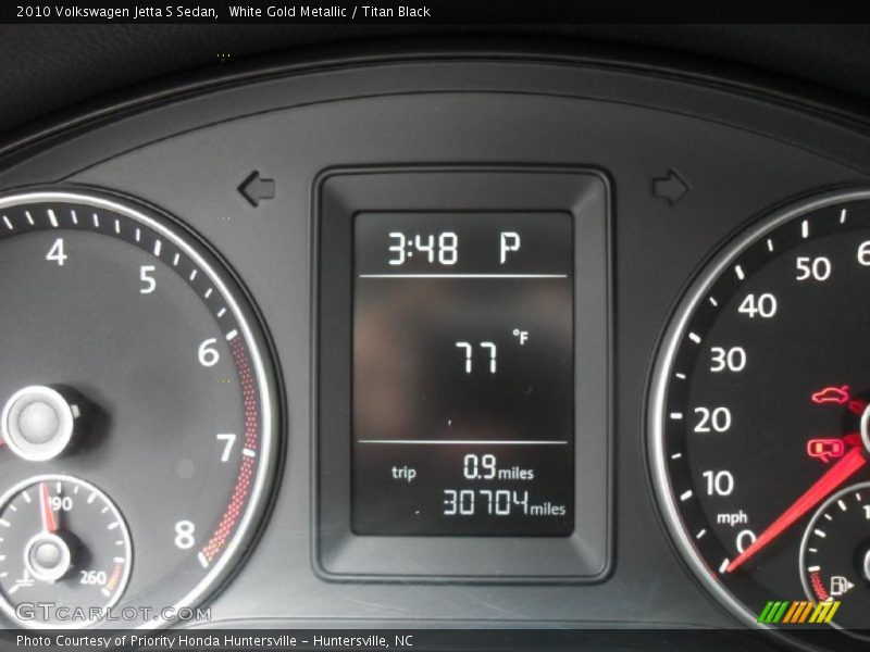 White Gold Metallic / Titan Black 2010 Volkswagen Jetta S Sedan