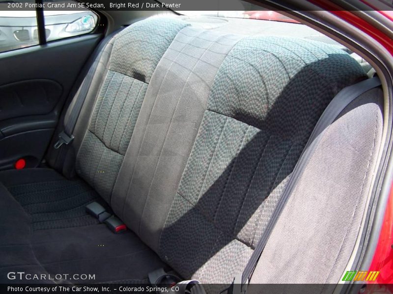 Bright Red / Dark Pewter 2002 Pontiac Grand Am SE Sedan