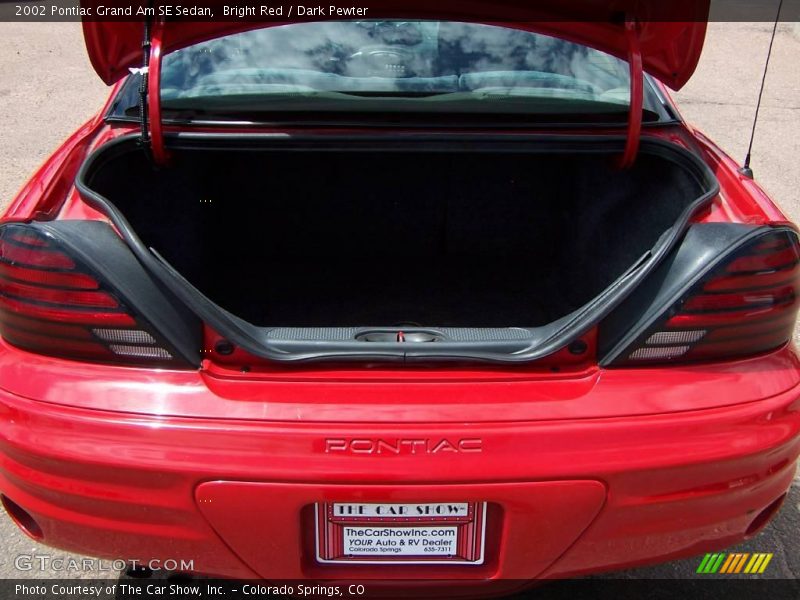Bright Red / Dark Pewter 2002 Pontiac Grand Am SE Sedan