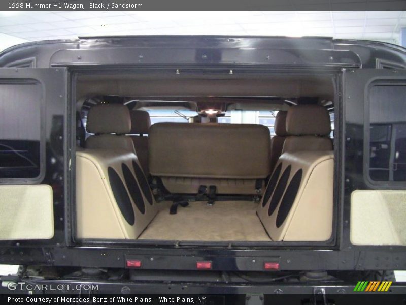  1998 H1 Wagon Trunk