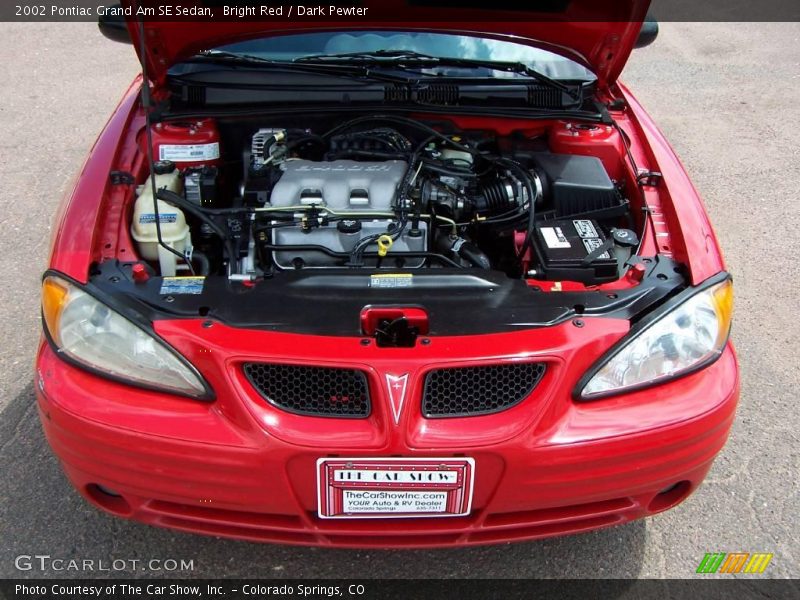 Bright Red / Dark Pewter 2002 Pontiac Grand Am SE Sedan