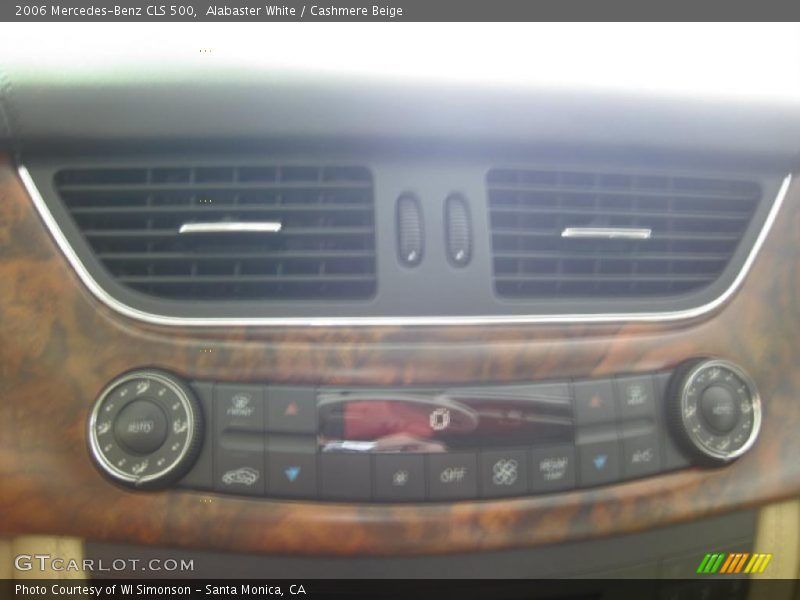 Alabaster White / Cashmere Beige 2006 Mercedes-Benz CLS 500