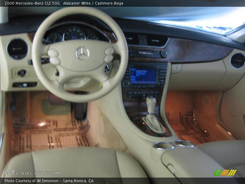 Alabaster White / Cashmere Beige 2006 Mercedes-Benz CLS 500