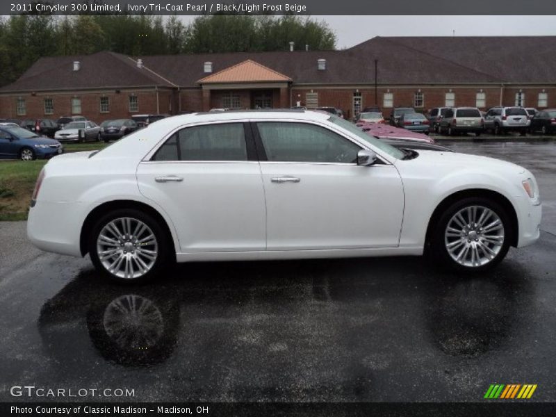 Ivory Tri-Coat Pearl / Black/Light Frost Beige 2011 Chrysler 300 Limited