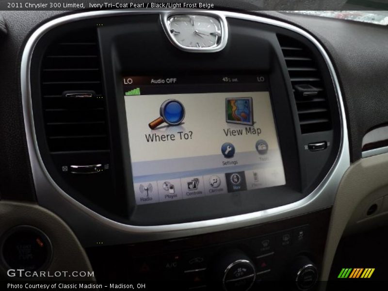 Ivory Tri-Coat Pearl / Black/Light Frost Beige 2011 Chrysler 300 Limited