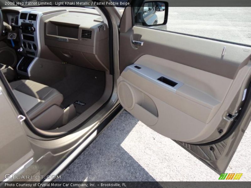 Light Khaki Metallic / Pastel Pebble Beige 2008 Jeep Patriot Limited