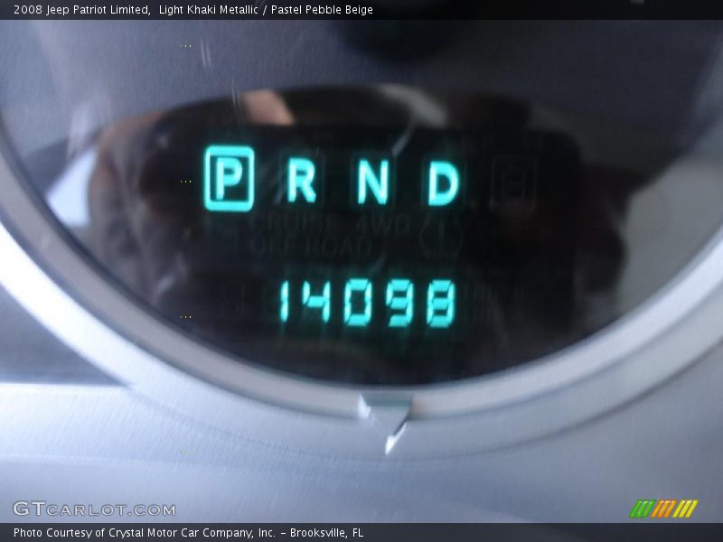 Light Khaki Metallic / Pastel Pebble Beige 2008 Jeep Patriot Limited