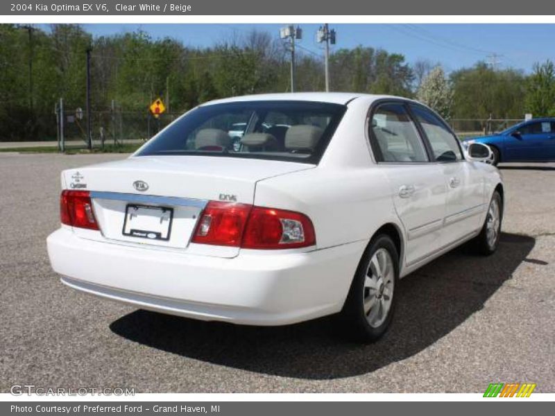 Clear White / Beige 2004 Kia Optima EX V6