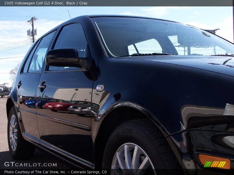 Black / Gray 2005 Volkswagen Golf GLS 4 Door
