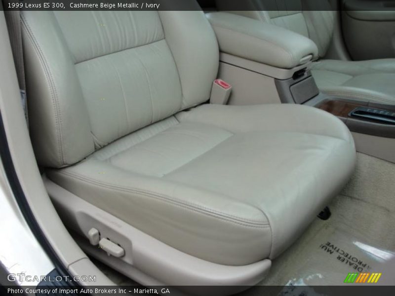 Cashmere Beige Metallic / Ivory 1999 Lexus ES 300