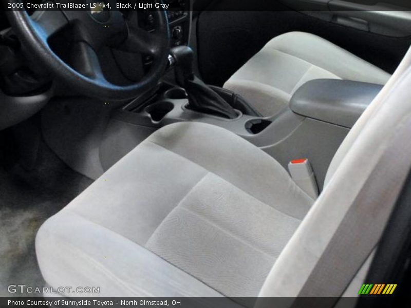 Black / Light Gray 2005 Chevrolet TrailBlazer LS 4x4