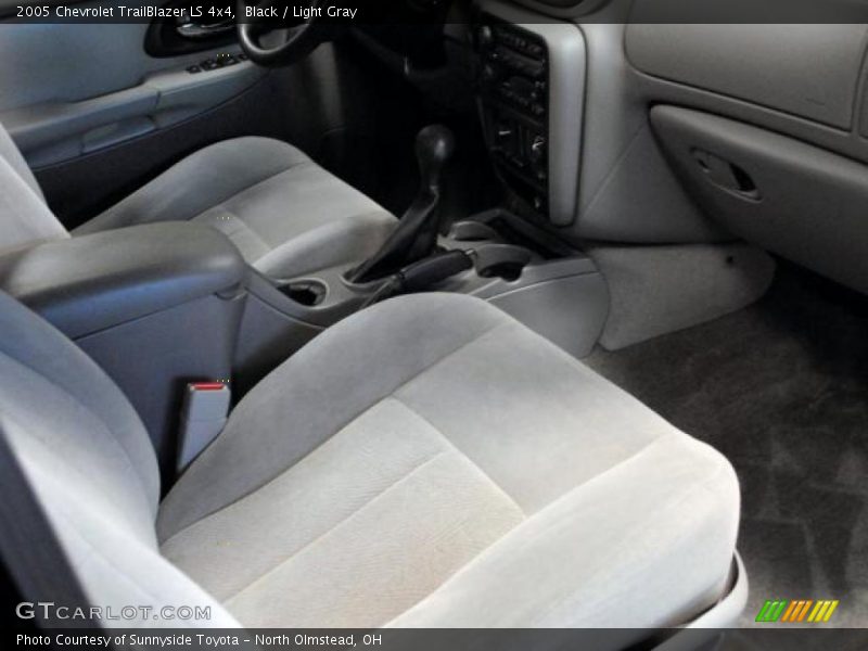 Black / Light Gray 2005 Chevrolet TrailBlazer LS 4x4