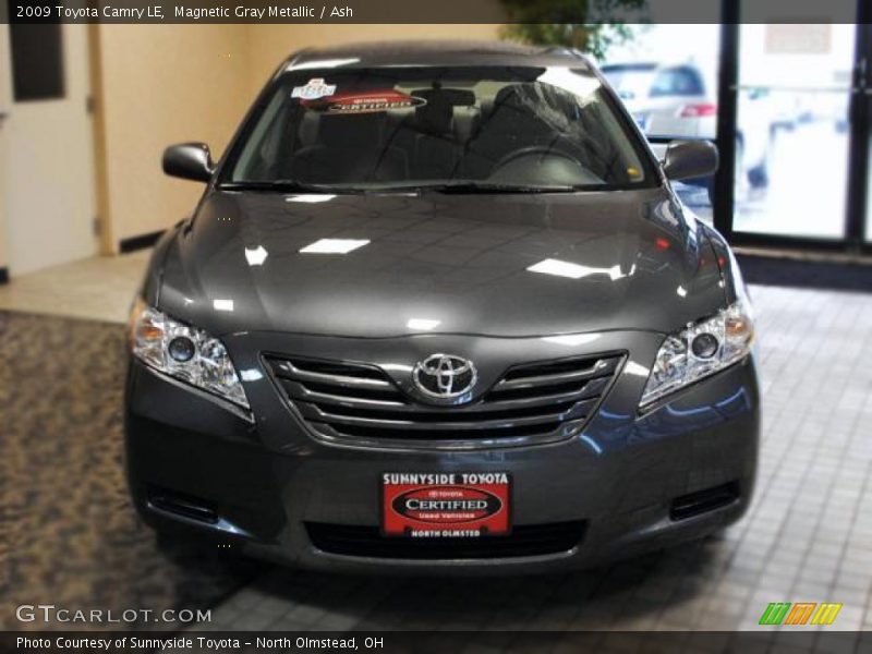 Magnetic Gray Metallic / Ash 2009 Toyota Camry LE