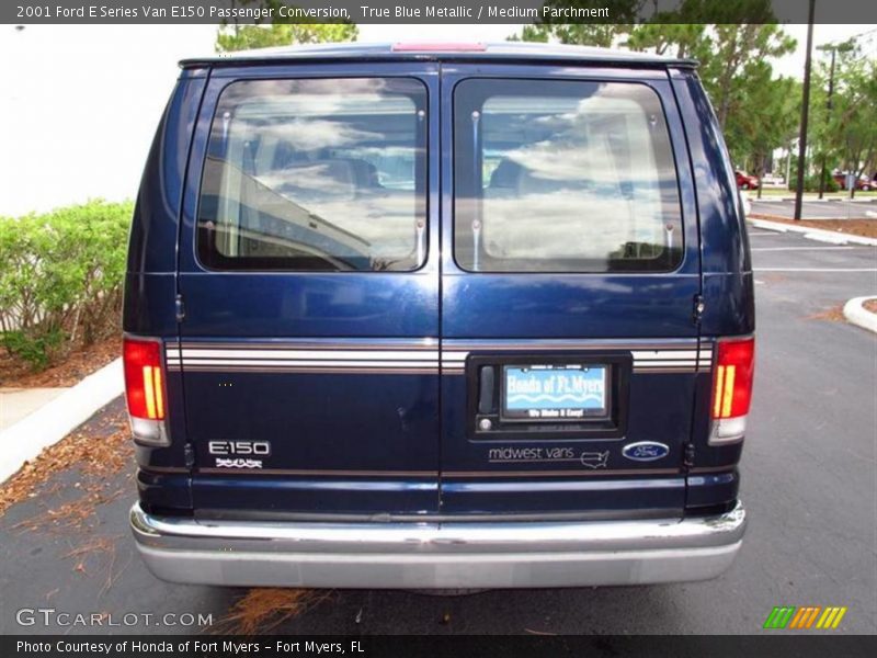True Blue Metallic / Medium Parchment 2001 Ford E Series Van E150 Passenger Conversion