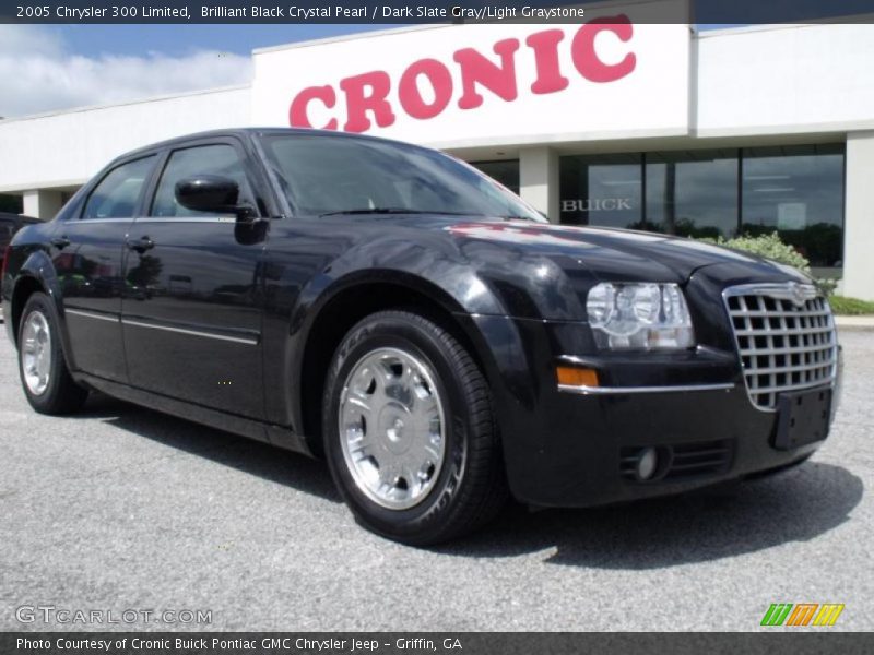 Brilliant Black Crystal Pearl / Dark Slate Gray/Light Graystone 2005 Chrysler 300 Limited