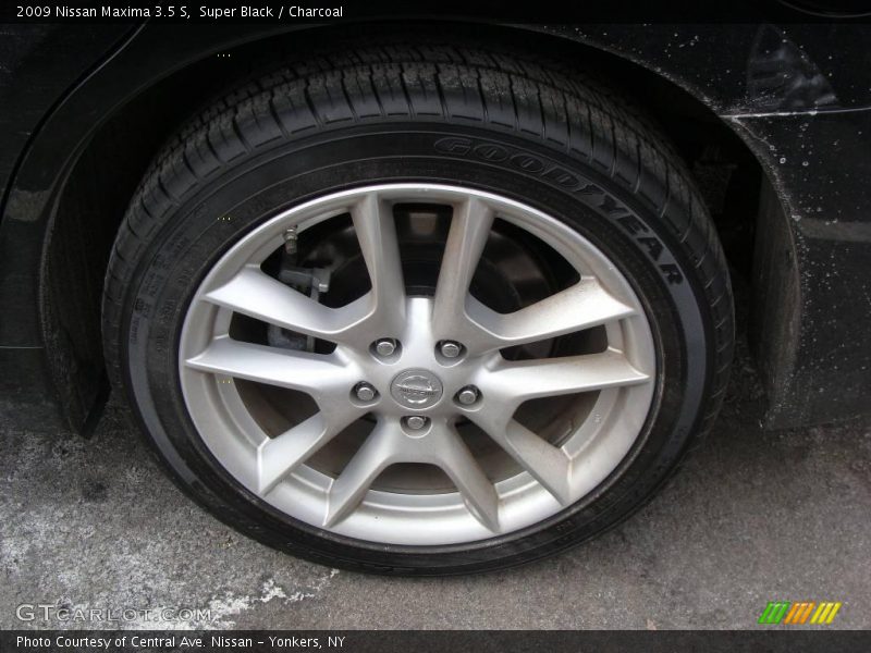 Super Black / Charcoal 2009 Nissan Maxima 3.5 S