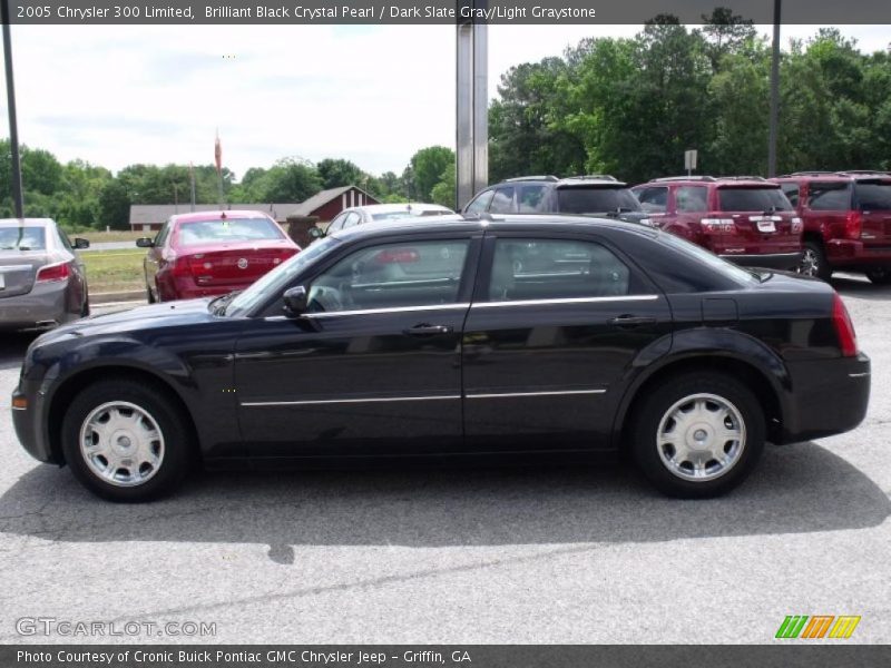 Brilliant Black Crystal Pearl / Dark Slate Gray/Light Graystone 2005 Chrysler 300 Limited