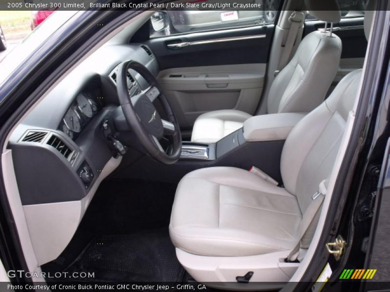 Brilliant Black Crystal Pearl / Dark Slate Gray/Light Graystone 2005 Chrysler 300 Limited