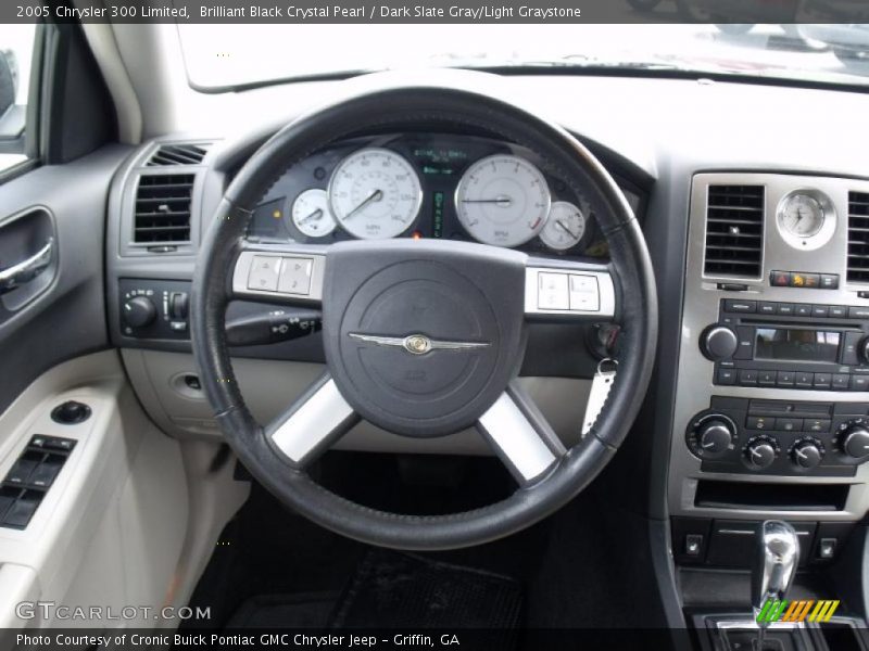 Brilliant Black Crystal Pearl / Dark Slate Gray/Light Graystone 2005 Chrysler 300 Limited