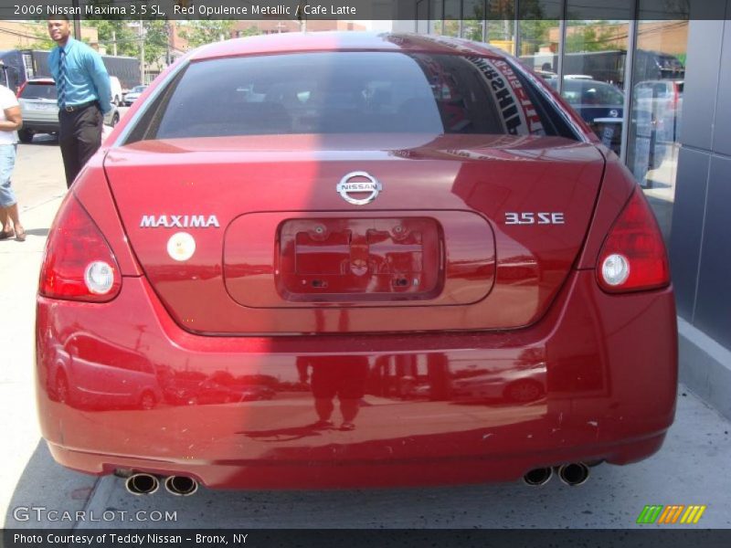 Red Opulence Metallic / Cafe Latte 2006 Nissan Maxima 3.5 SL