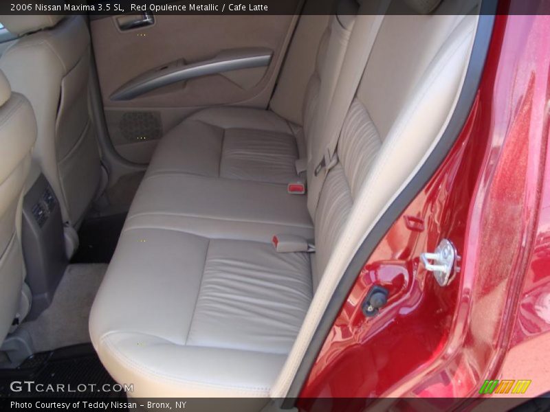 Red Opulence Metallic / Cafe Latte 2006 Nissan Maxima 3.5 SL