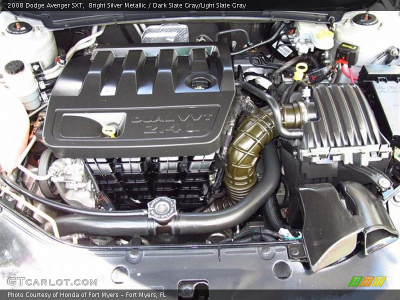 Bright Silver Metallic / Dark Slate Gray/Light Slate Gray 2008 Dodge Avenger SXT