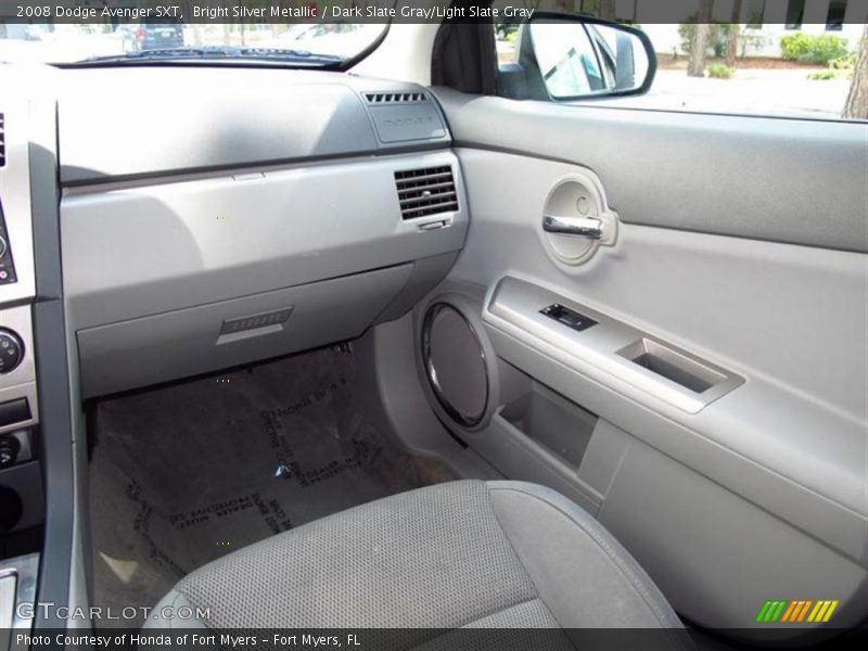 Bright Silver Metallic / Dark Slate Gray/Light Slate Gray 2008 Dodge Avenger SXT