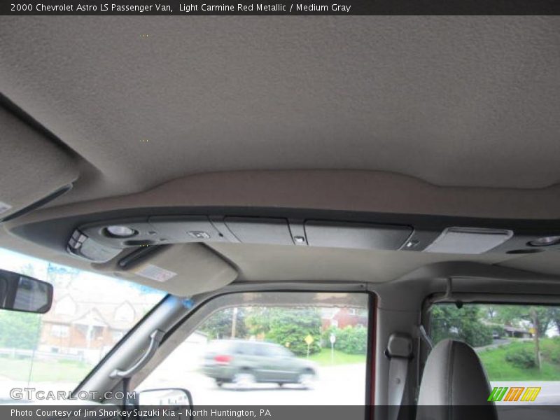 Light Carmine Red Metallic / Medium Gray 2000 Chevrolet Astro LS Passenger Van