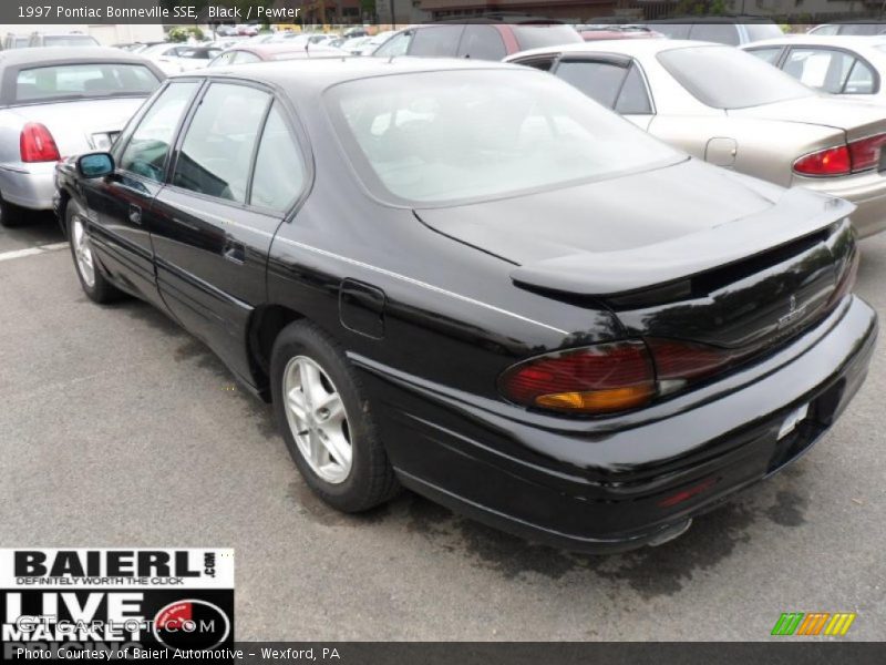 Black / Pewter 1997 Pontiac Bonneville SSE
