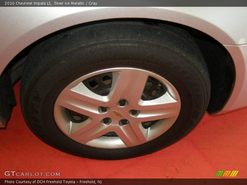 Silver Ice Metallic / Gray 2010 Chevrolet Impala LS
