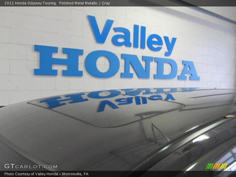 Polished Metal Metallic / Gray 2011 Honda Odyssey Touring
