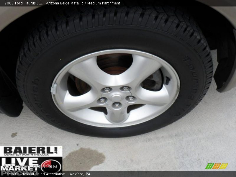 Arizona Beige Metallic / Medium Parchment 2003 Ford Taurus SES