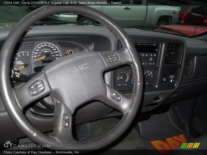 Sand Beige Metallic / Pewter 2004 GMC Sierra 2500HD SLE Regular Cab 4x4