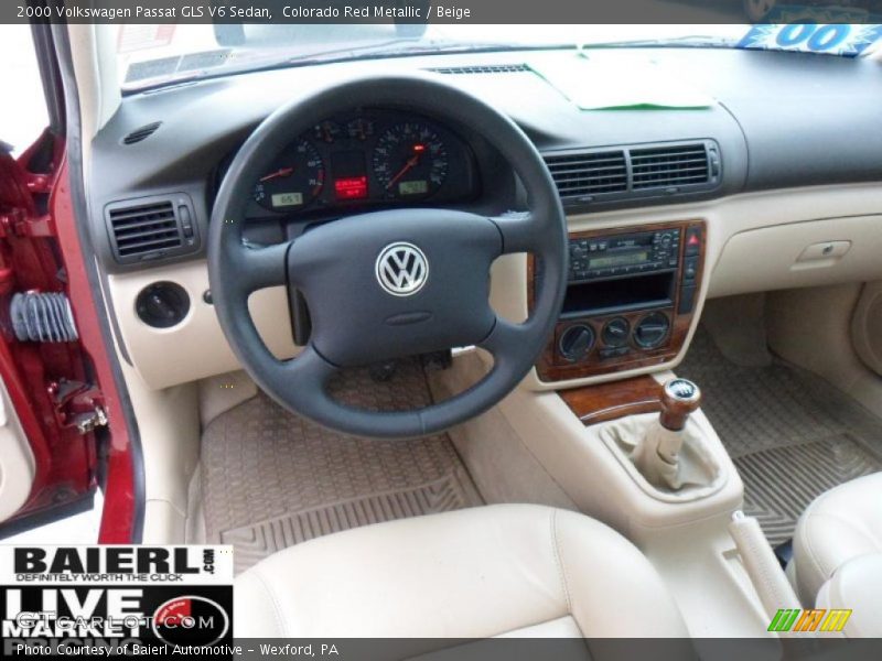 Colorado Red Metallic / Beige 2000 Volkswagen Passat GLS V6 Sedan