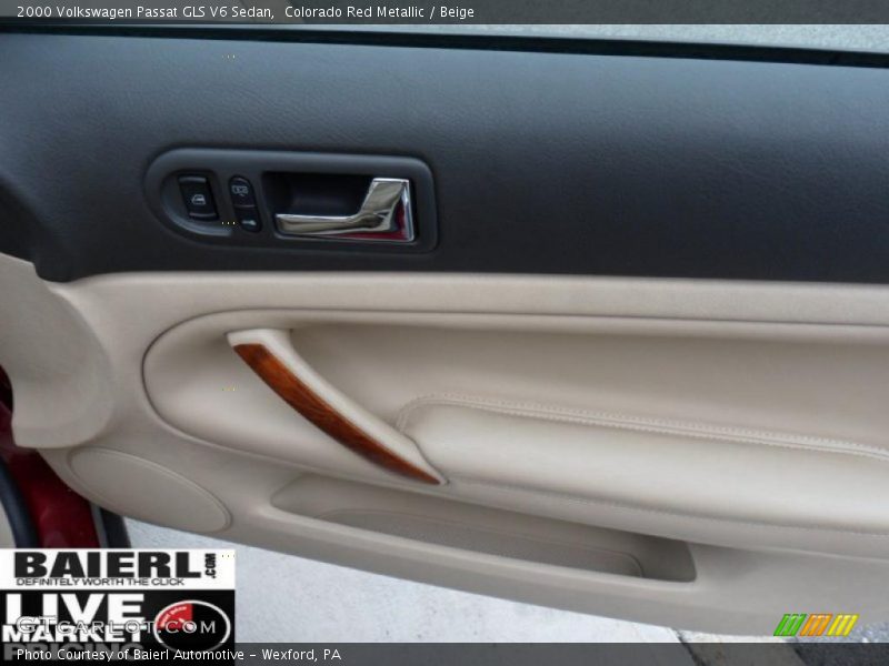 Colorado Red Metallic / Beige 2000 Volkswagen Passat GLS V6 Sedan