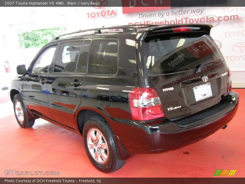 Black / Ivory Beige 2007 Toyota Highlander V6 4WD
