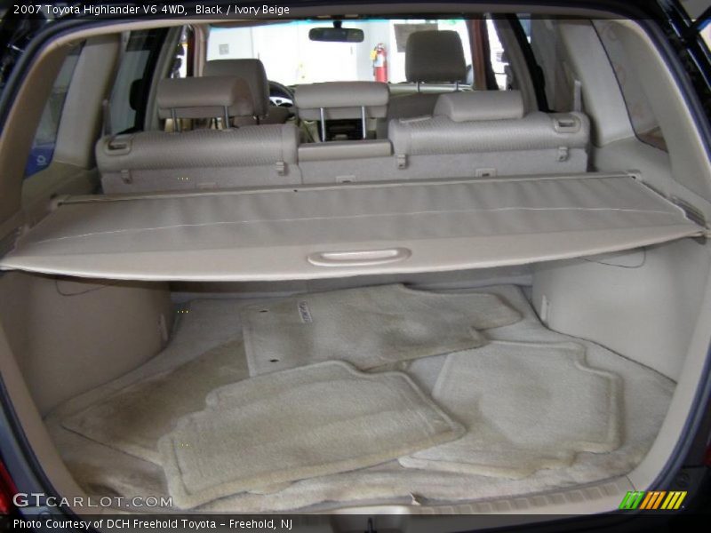 Black / Ivory Beige 2007 Toyota Highlander V6 4WD