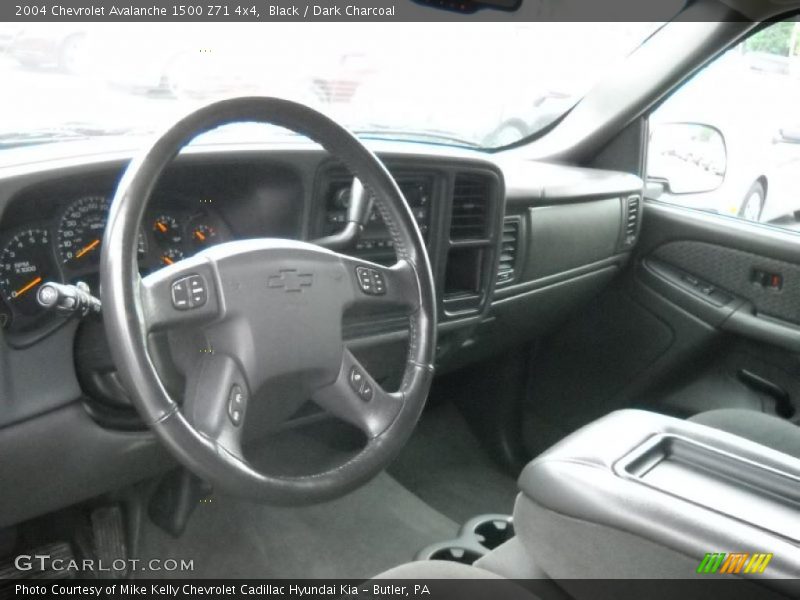 Black / Dark Charcoal 2004 Chevrolet Avalanche 1500 Z71 4x4