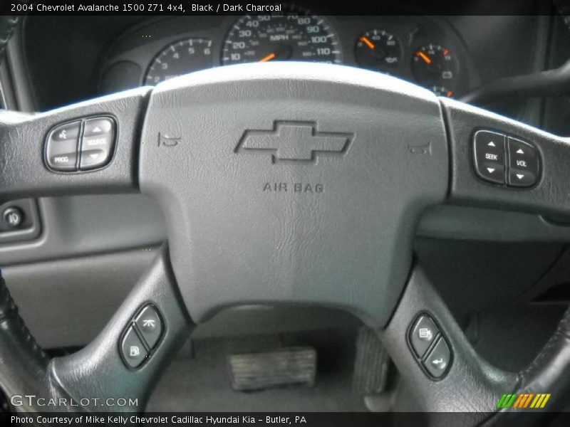 Black / Dark Charcoal 2004 Chevrolet Avalanche 1500 Z71 4x4