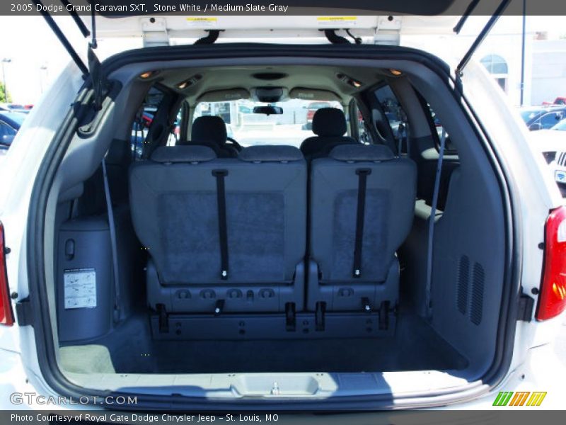 Stone White / Medium Slate Gray 2005 Dodge Grand Caravan SXT
