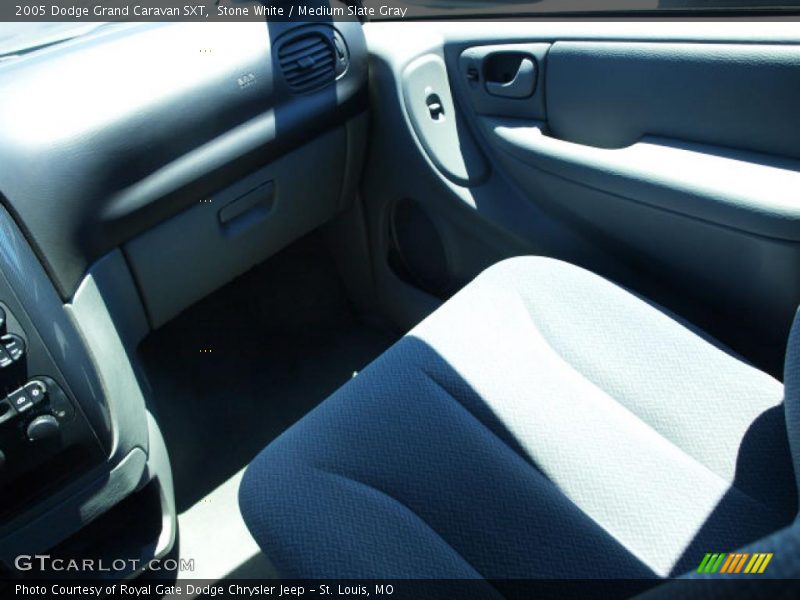 Stone White / Medium Slate Gray 2005 Dodge Grand Caravan SXT