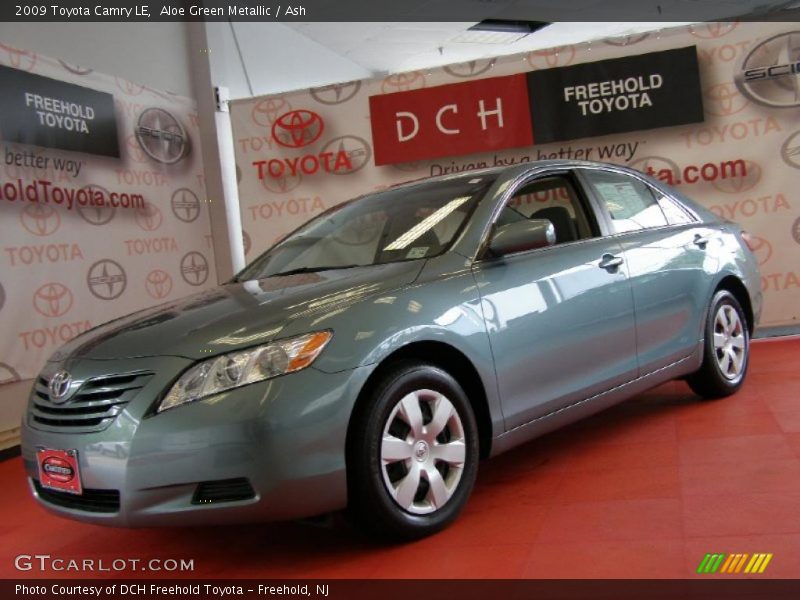 Aloe Green Metallic / Ash 2009 Toyota Camry LE