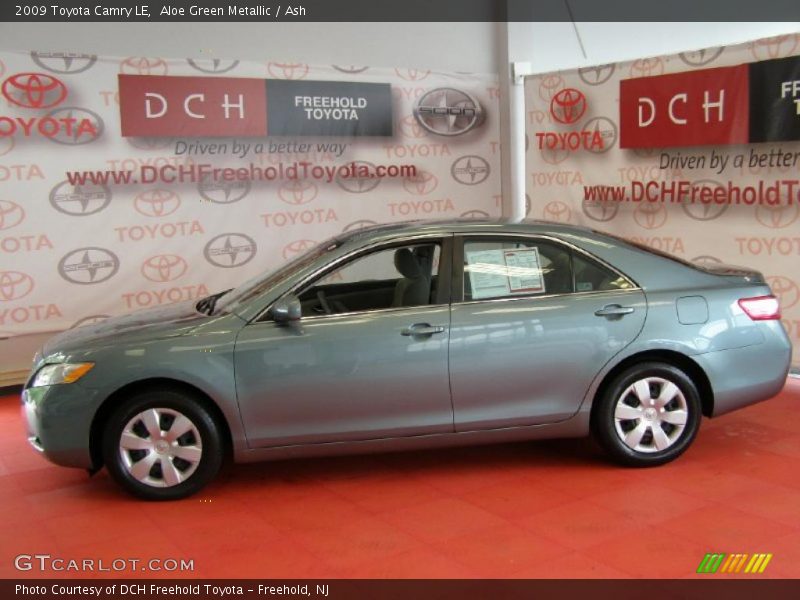 Aloe Green Metallic / Ash 2009 Toyota Camry LE