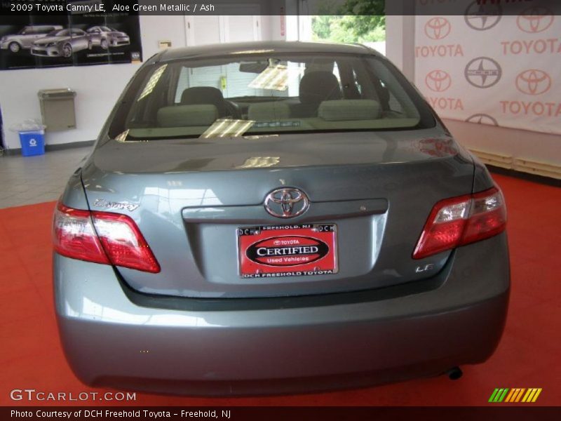 Aloe Green Metallic / Ash 2009 Toyota Camry LE