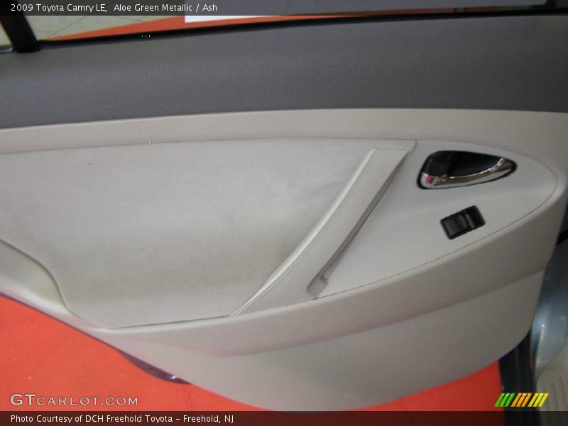 Aloe Green Metallic / Ash 2009 Toyota Camry LE