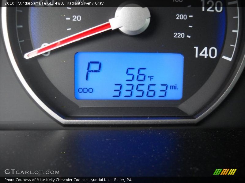 Radiant Silver / Gray 2010 Hyundai Santa Fe GLS 4WD