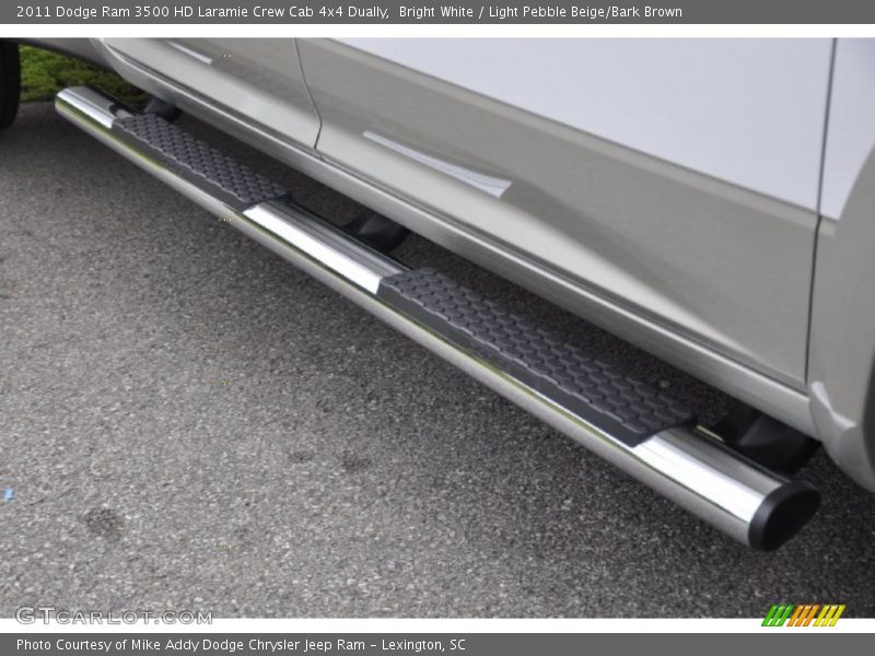 Bright White / Light Pebble Beige/Bark Brown 2011 Dodge Ram 3500 HD Laramie Crew Cab 4x4 Dually