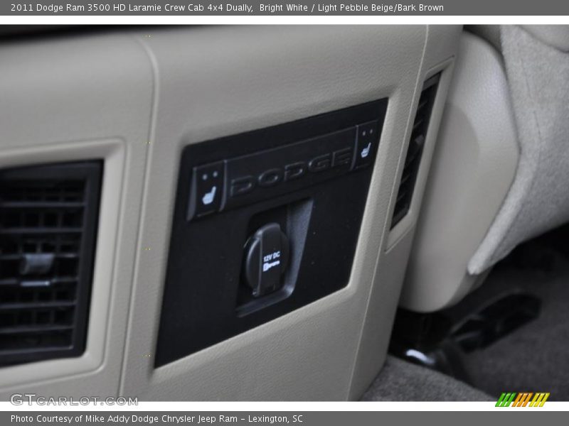 Bright White / Light Pebble Beige/Bark Brown 2011 Dodge Ram 3500 HD Laramie Crew Cab 4x4 Dually