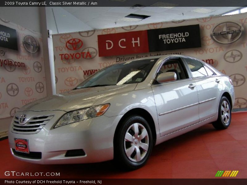 Classic Silver Metallic / Ash 2009 Toyota Camry LE