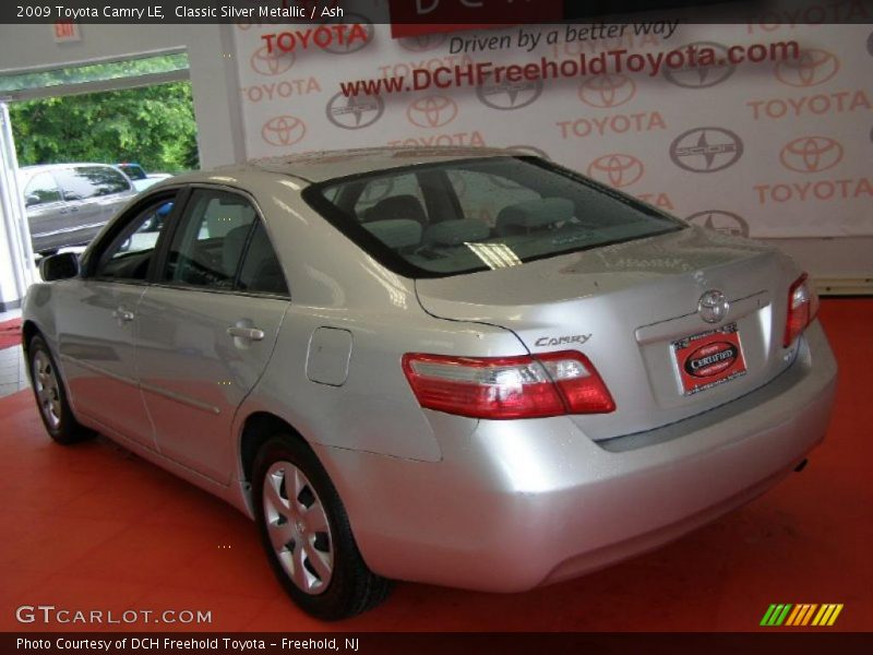 Classic Silver Metallic / Ash 2009 Toyota Camry LE